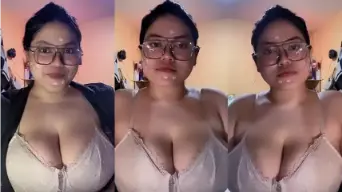 Mbak Lynn Tobrut Live Sebelum Tidur Video by Eporner