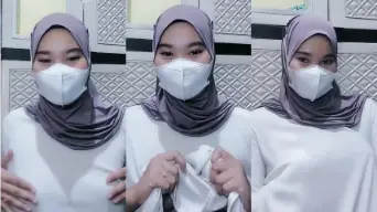 Host Cantik Jilbab Lepas Bra Mango Video by SpankBang Host Cantik Jilbab Lepas Bra Mango Video by SpankBang