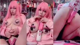 Cosplayers Pink Mumut Bocchi Playing Dildo Video by RedTube Cosplayers Pink Mumut Bocchi Playing Dildo Video by RedTube