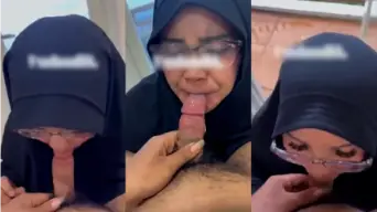 Tante Hijab Sepongannya Mantap Bener! Video by Indo18
