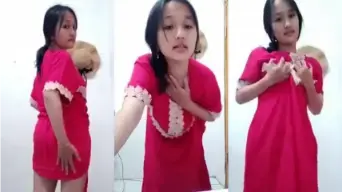 ABG Gak Pake Daleman Pamer Pantat Video by HQporner