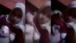 Hijab Sange Sendirian Video by PornTrex Hijab Sange Sendirian Video by PornTrex