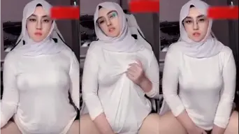 BabyPanda Hijaber Live Remas Toket Video by PornTrex BabyPanda Hijaber Live Remas Toket Video by PornTrex