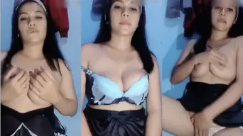 Tante RIA Live Ganas Barbar Video by BebasIndo