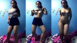 Siswi Daun Masih Muda Bikin Konten Viral 2 Video by IXXX Siswi Daun Masih Muda Bikin Konten Viral 2 Video by IXXX