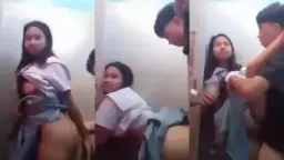 Abg SM4 Ngentot di Kamar Mandi Video by SangeLink